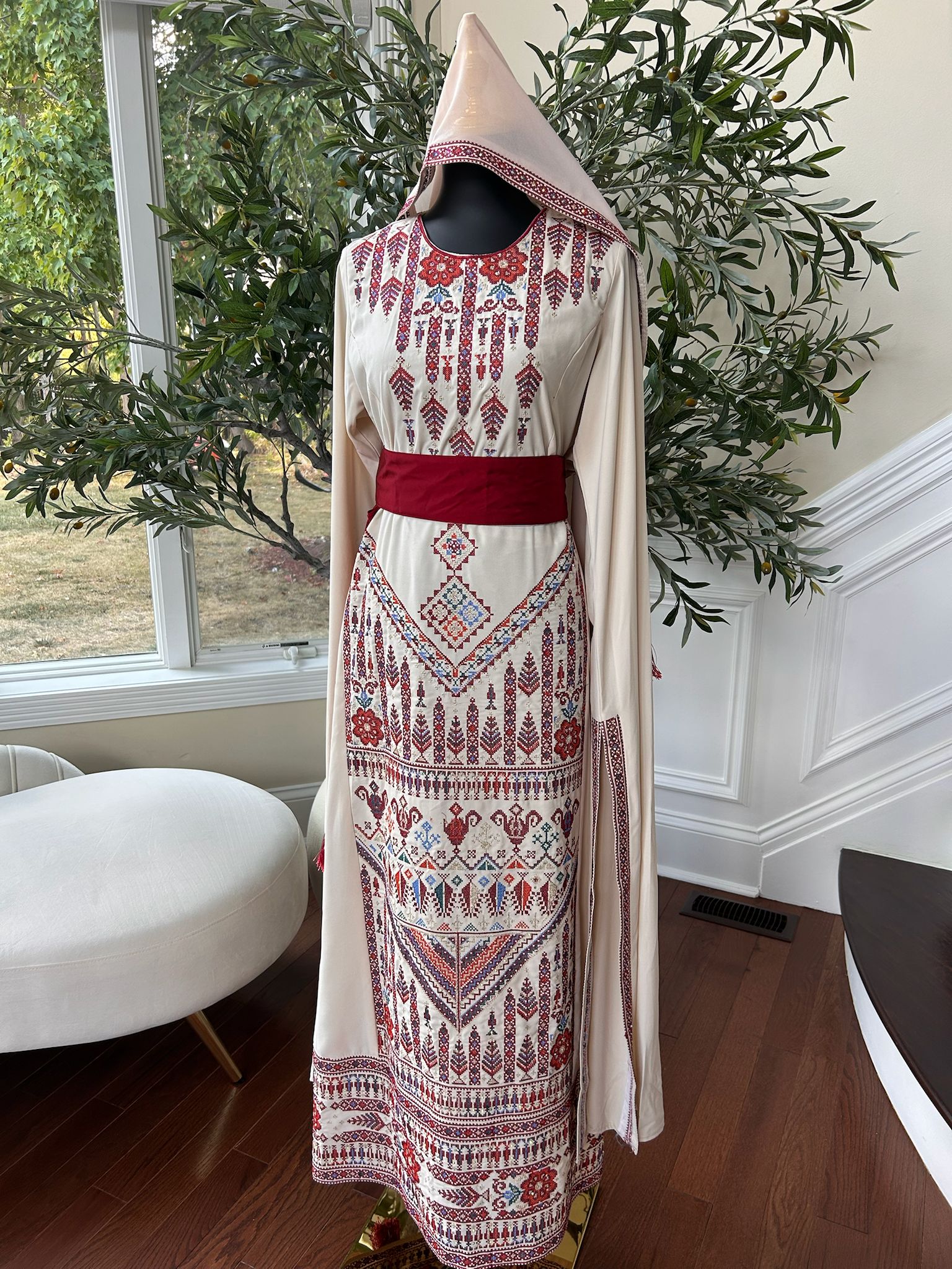Cream Embroidery Tatreez Thobe Dress