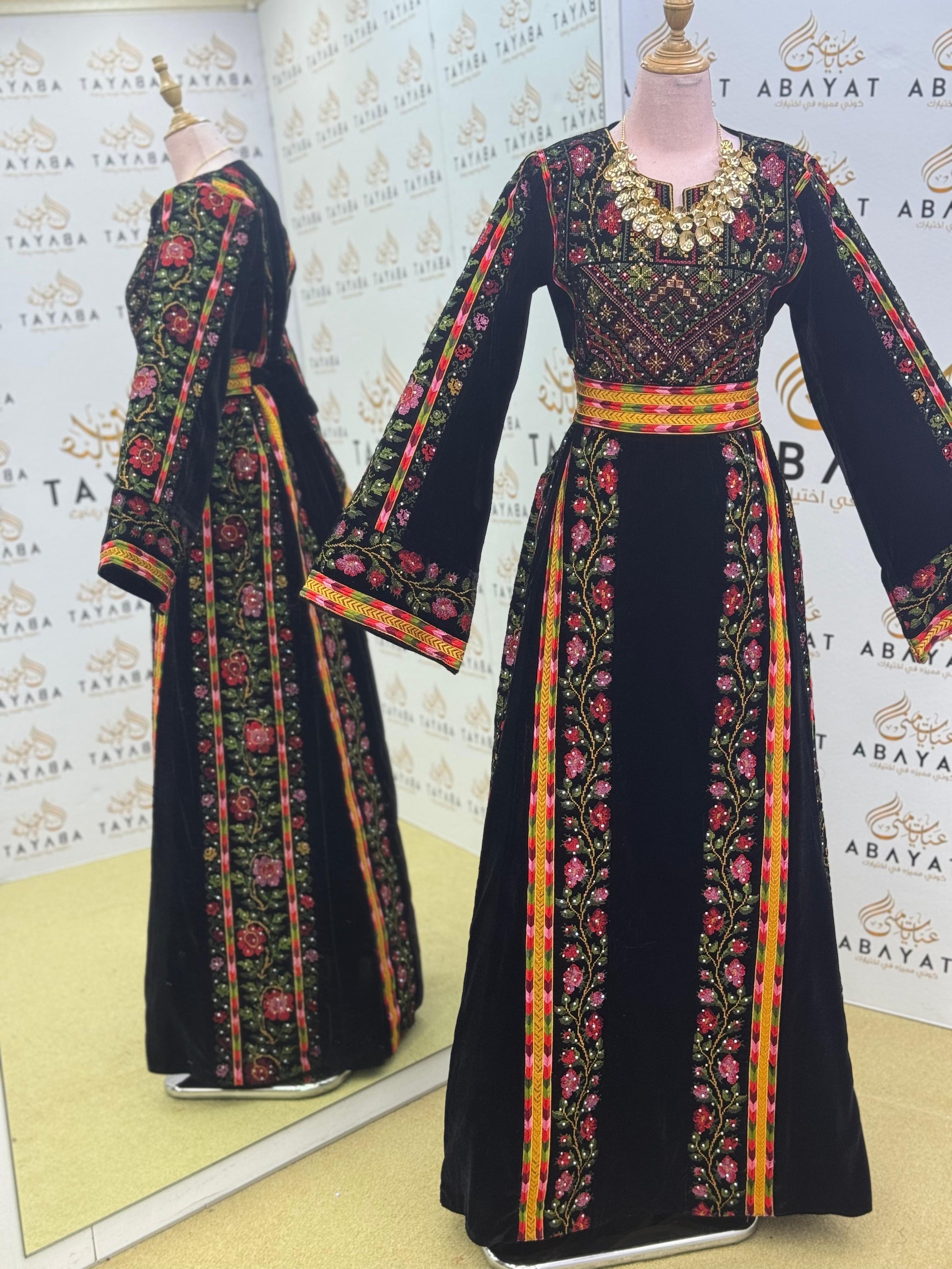 Royal Black Velvet Thobe – Wide Sleeves & Floral