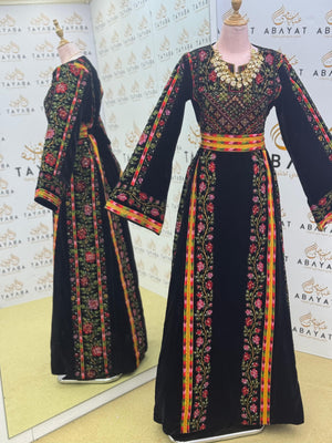 Royal Black Velvet Thobe – Wide Sleeves & Floral