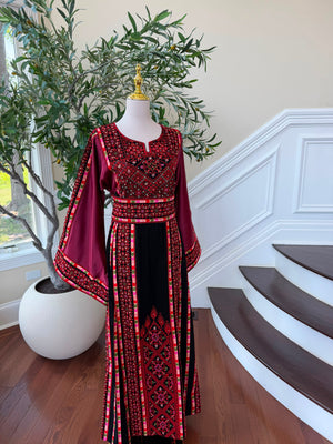Black Embroidery Tatreez Thobe