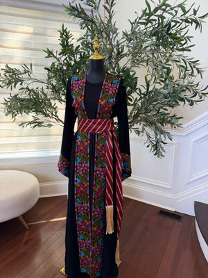 Black Embroidery Tatreez Floral Thobe