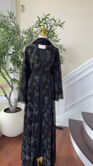 Black Blossom Flow Abaya