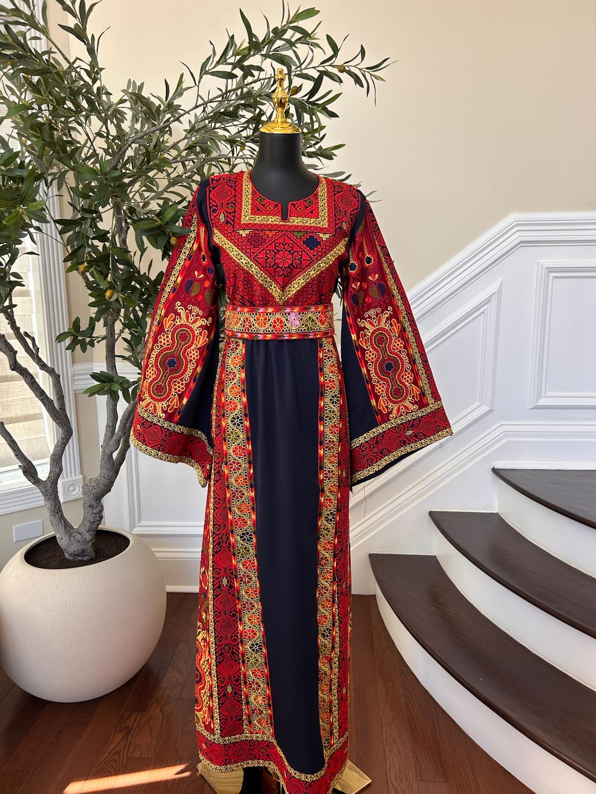 Navy Blue Elegance Tatreez Thobe
