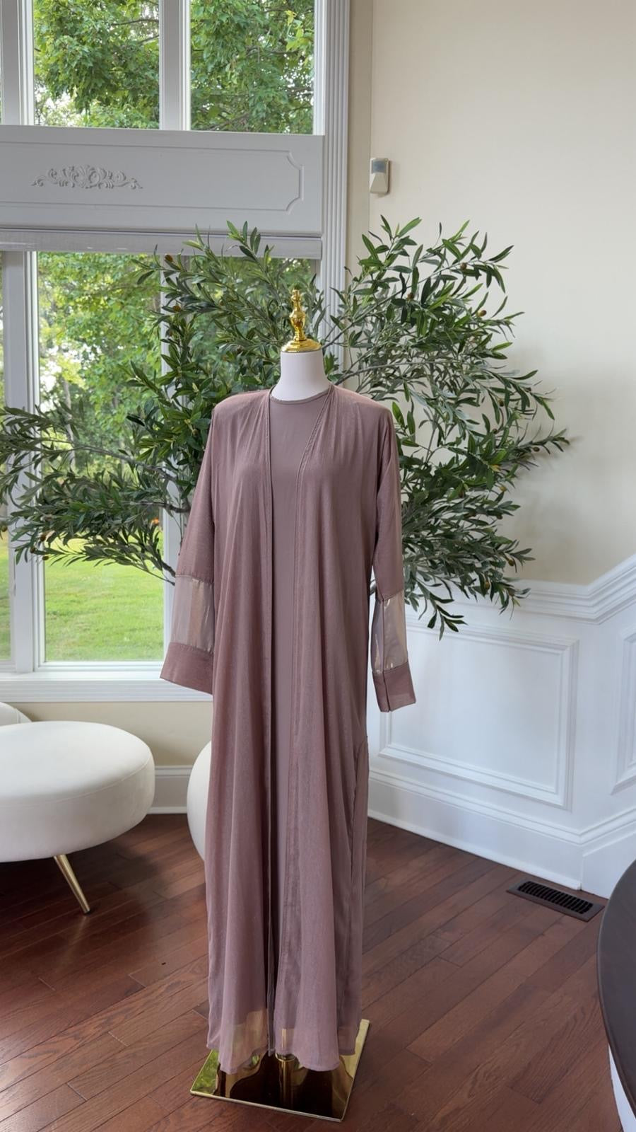 Dusty Pink Open Abaya Set – Effortless Elegance