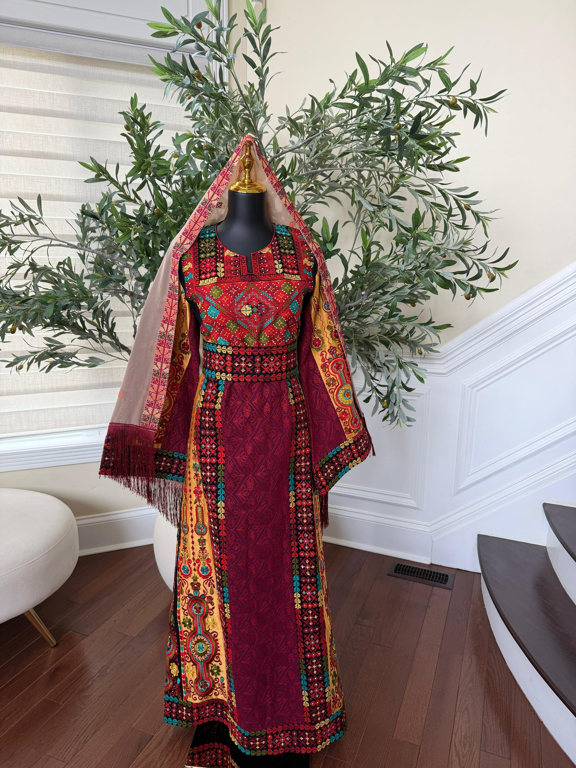 Embroidery Tatreez Red Traditional Thobe