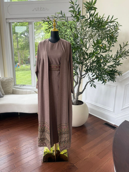 Elegant Tatreez Cardigan Abaya