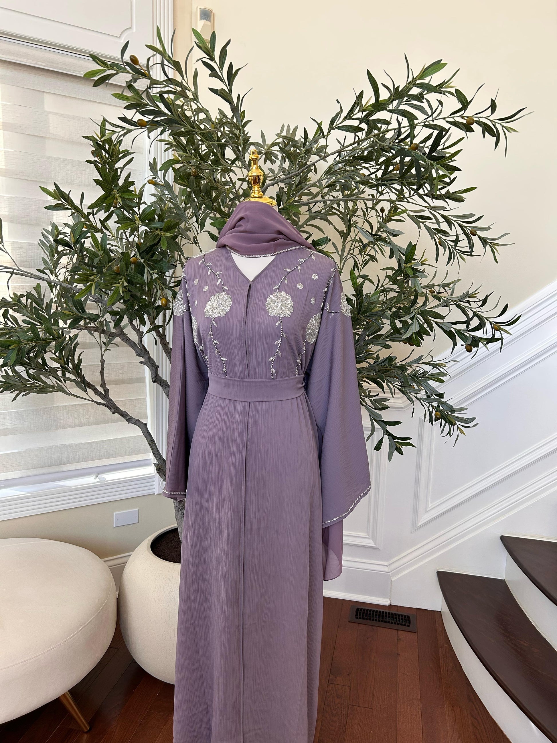 Lavender Charm Luxe Abaya