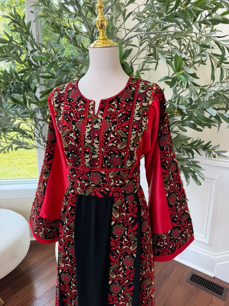 Red Embroidery Tatreez Black Thobe