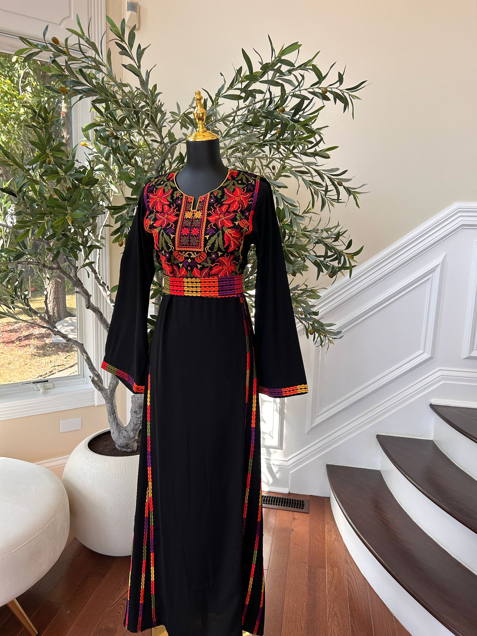 Elegant Black Multi Colored Tatreez Thobe