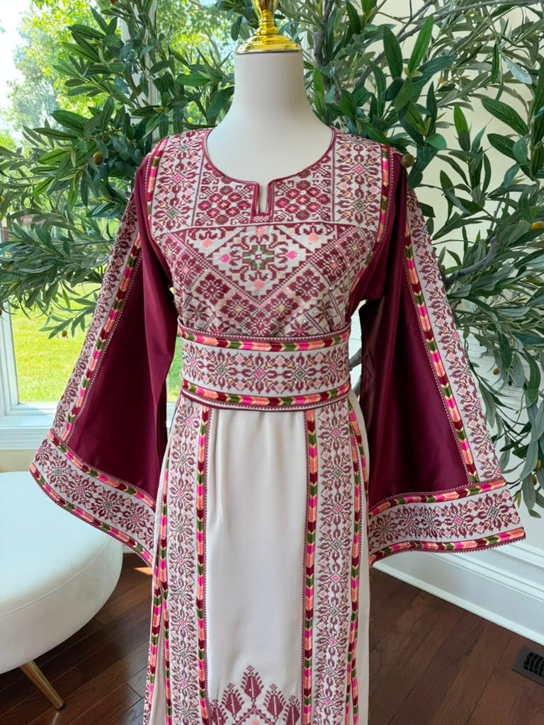 Cream Embroidery Tatreez Red Thobe
