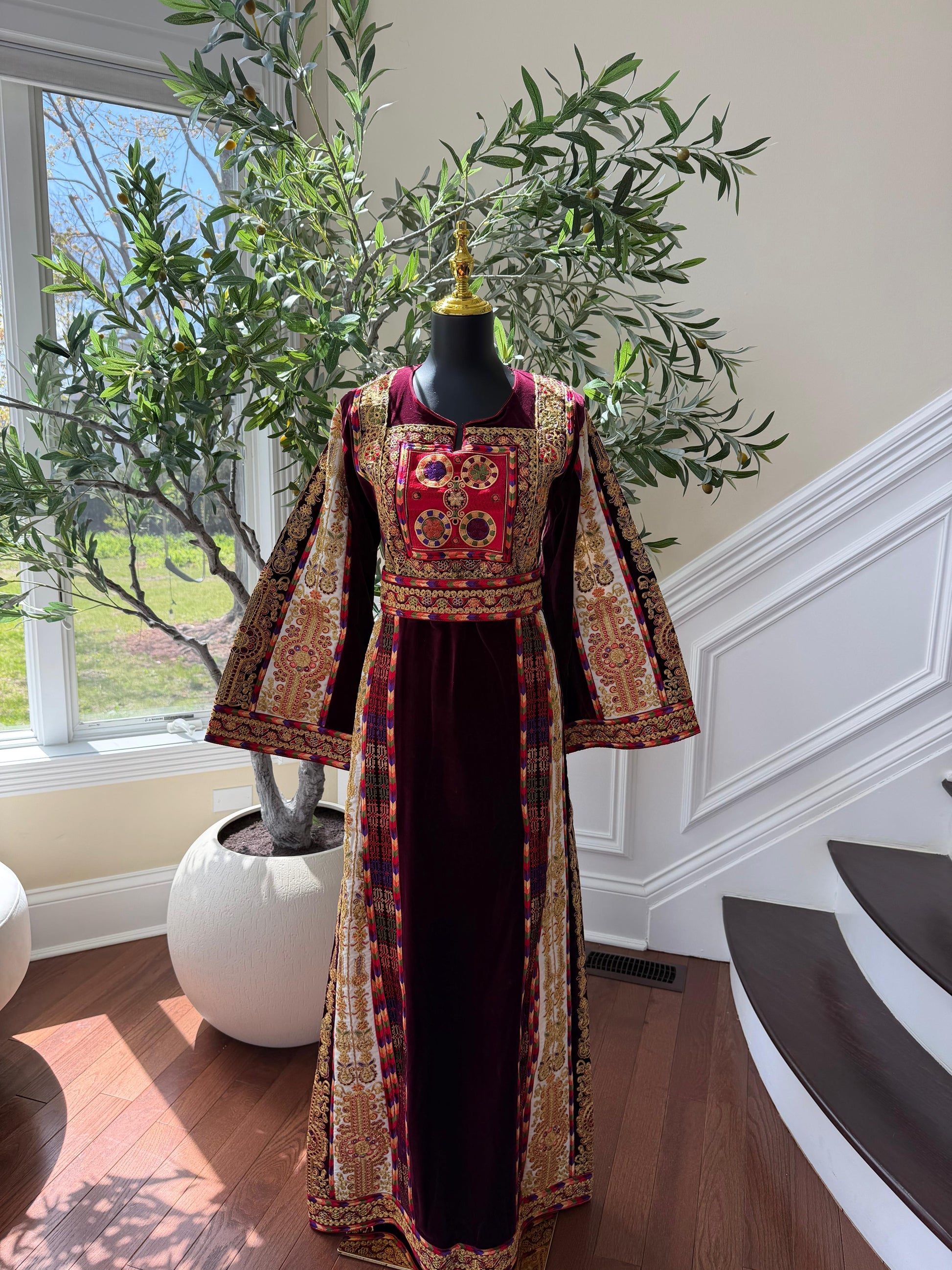 Velvet Maroon Embroidered Tatreez Thobe