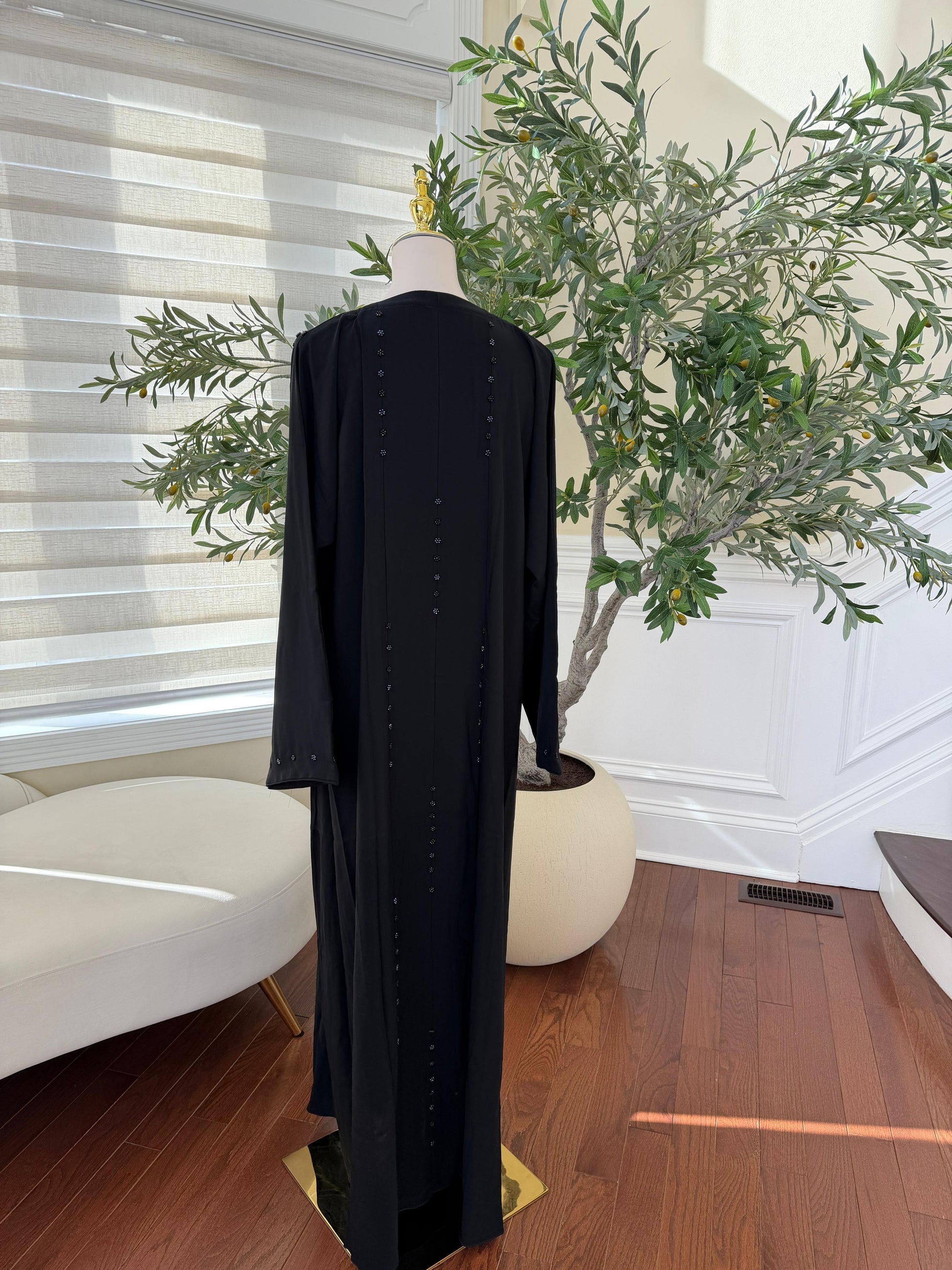Signature Ramadan Black Abaya
