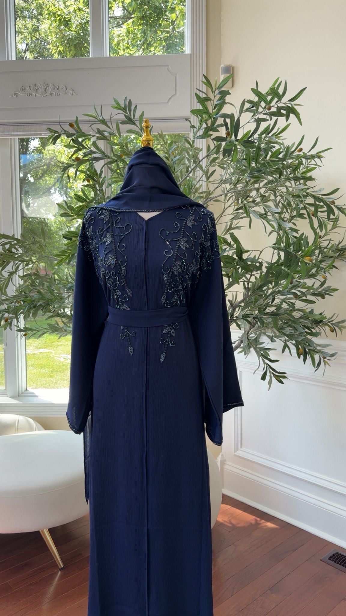 Blue Charming Floral Abaya