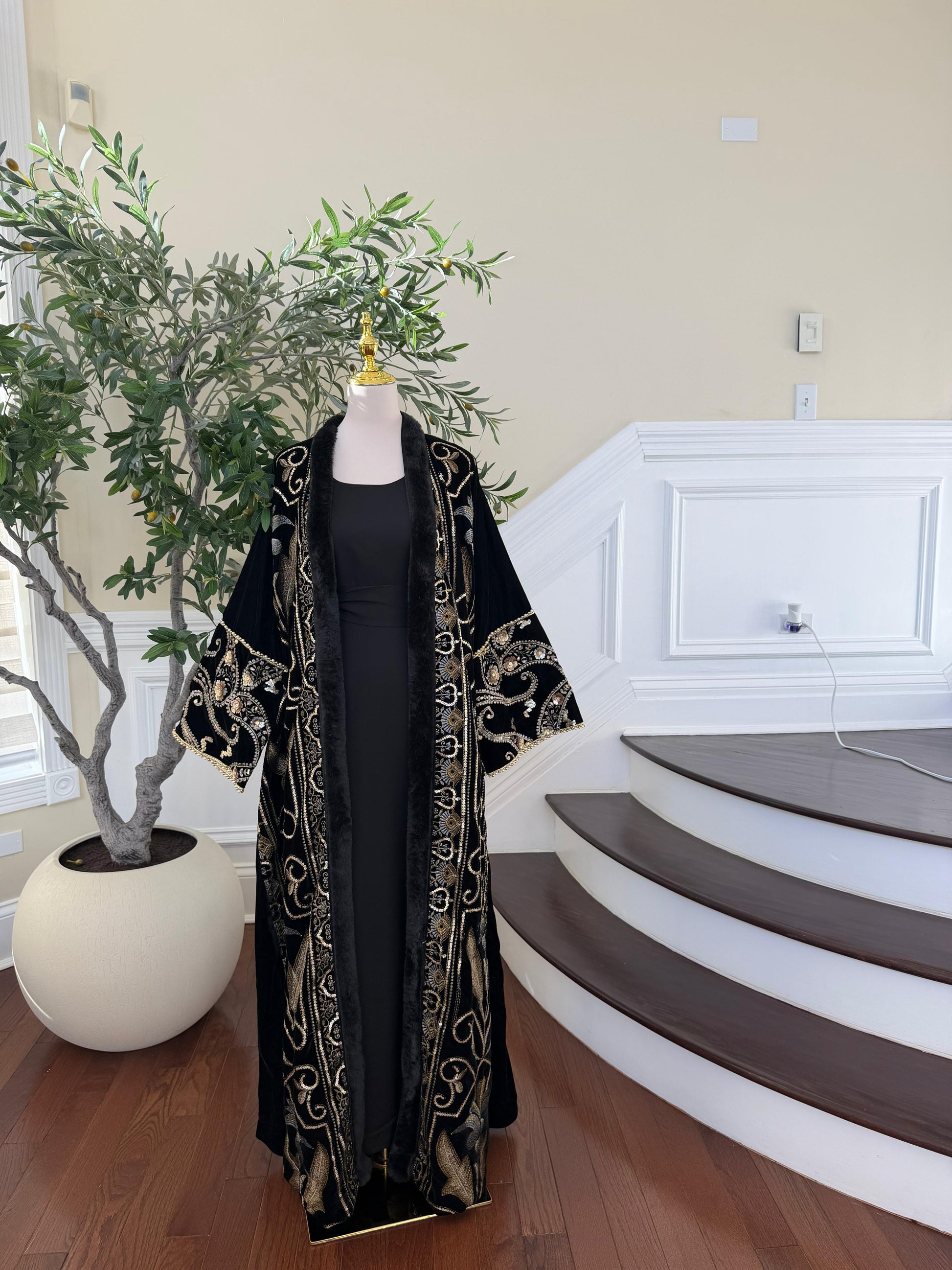 Black Serenity Velvet Cardigan Abaya