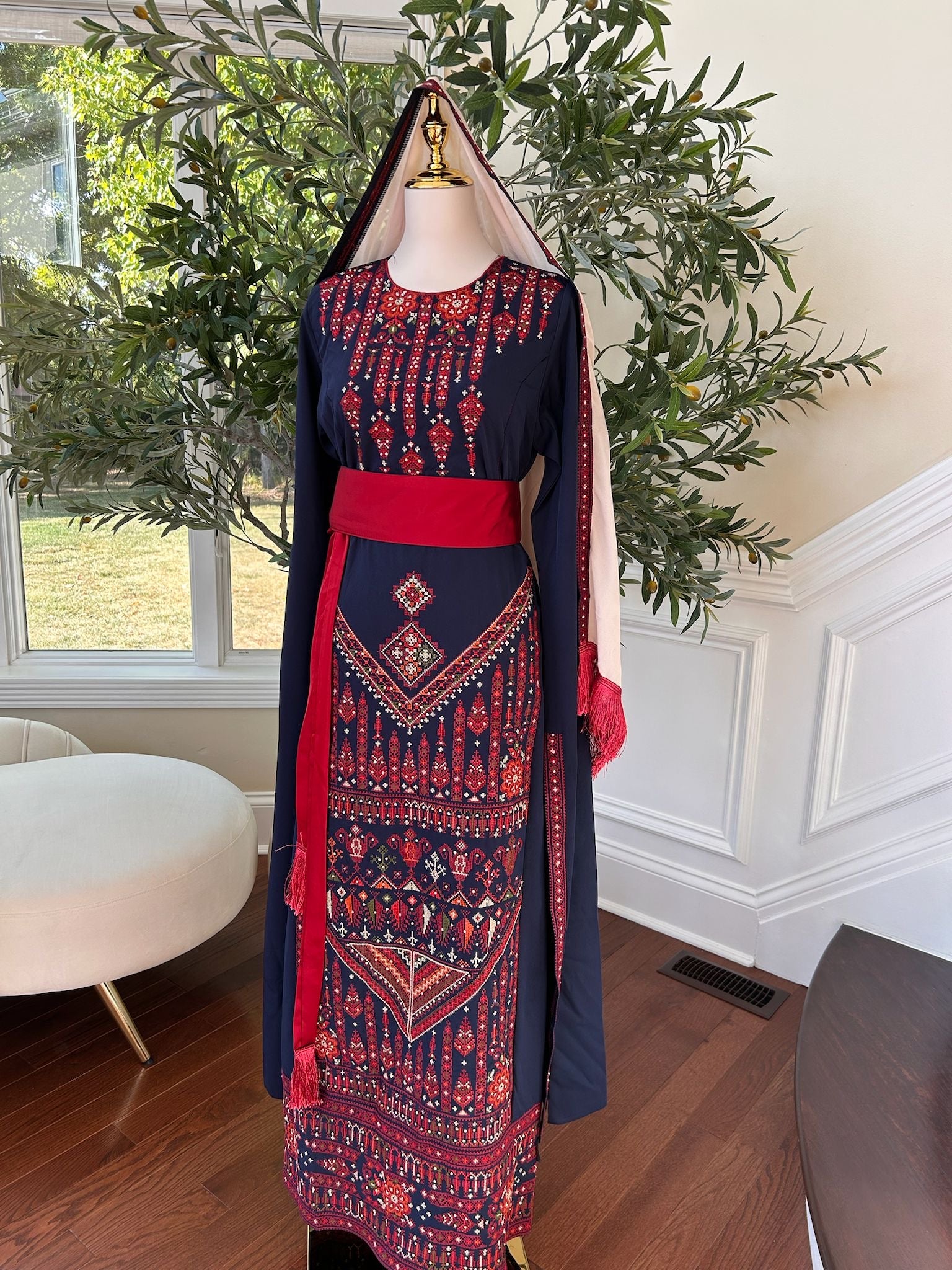 Blue Embroidery Tatreez Red Thobe