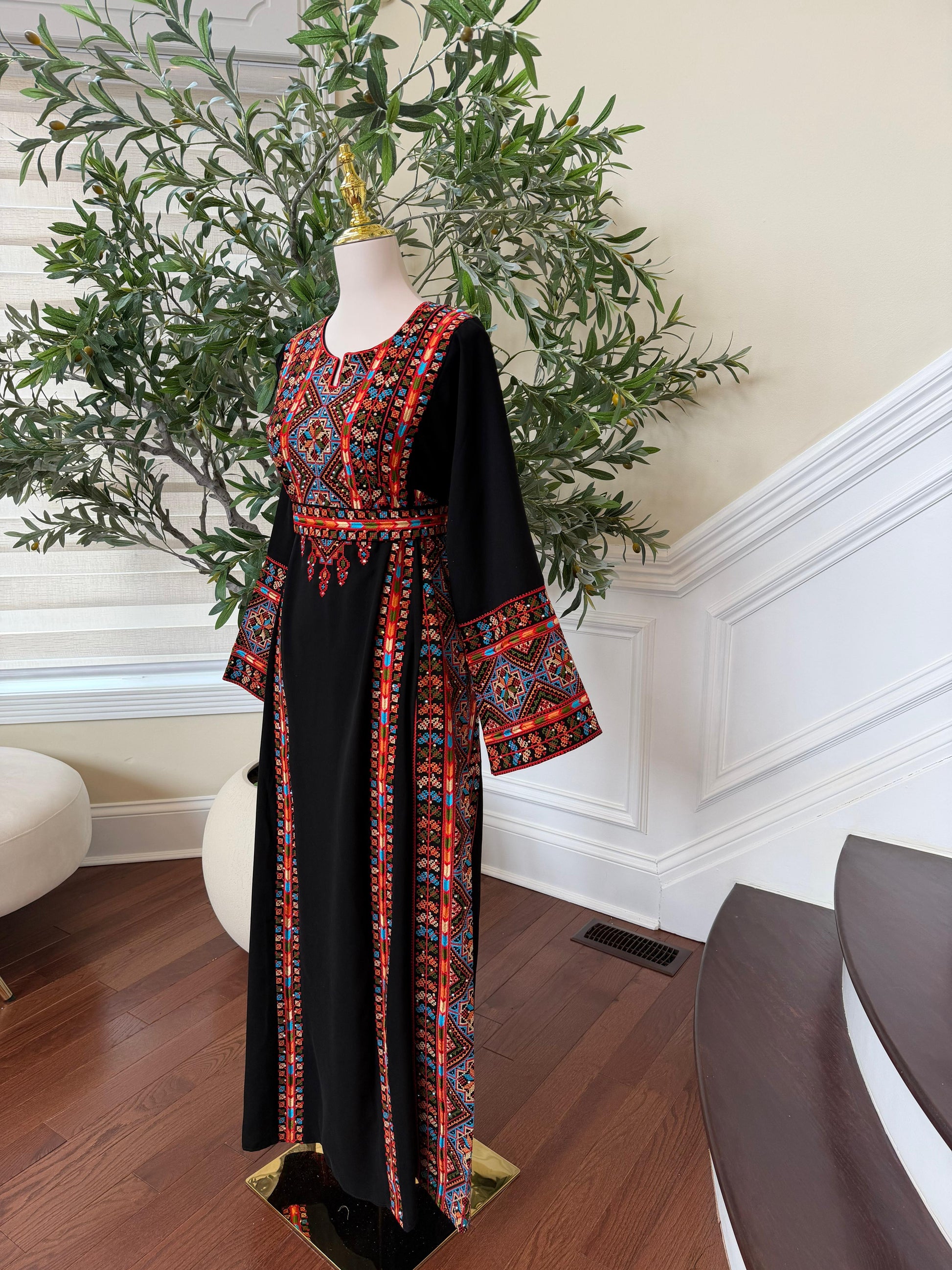 Red Embroidery Tatreez Black Thobe