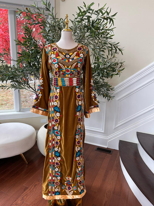 Golden Mustard Velvet Beaded Stone Thobe