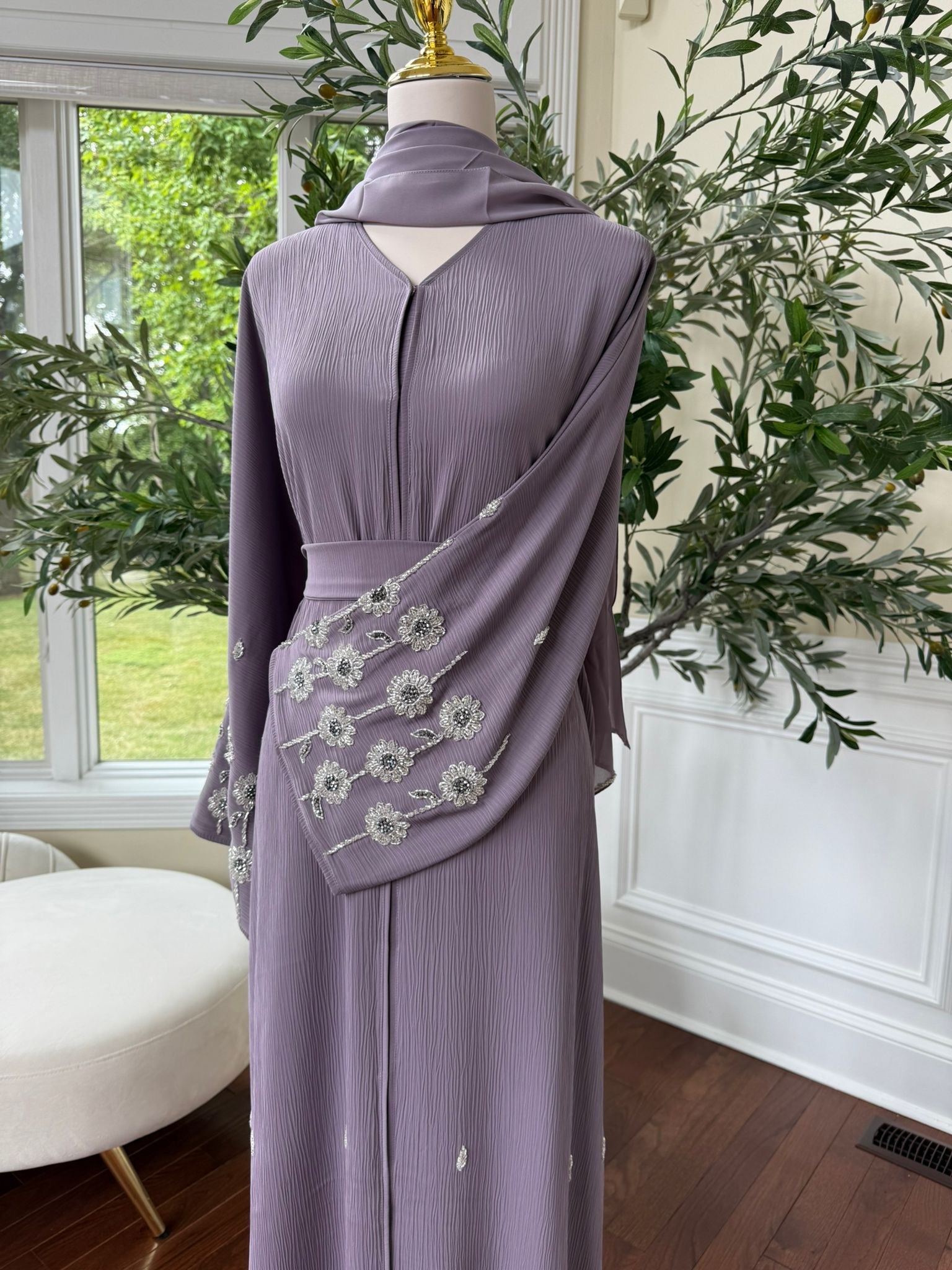 Lavender Sleeve Charm Abaya