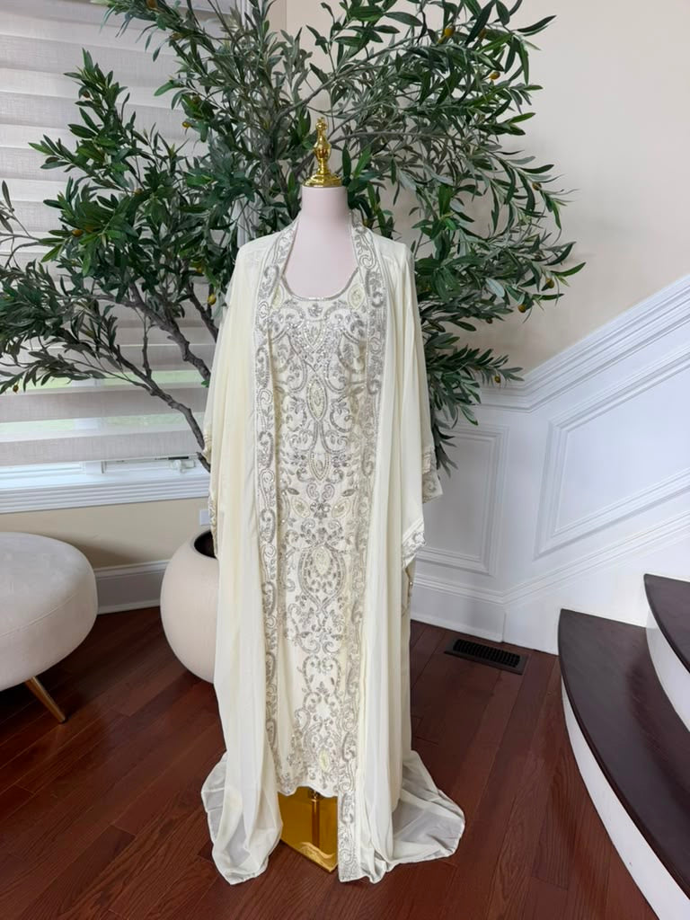 Royale Off White Elegance Beaded Kuftan