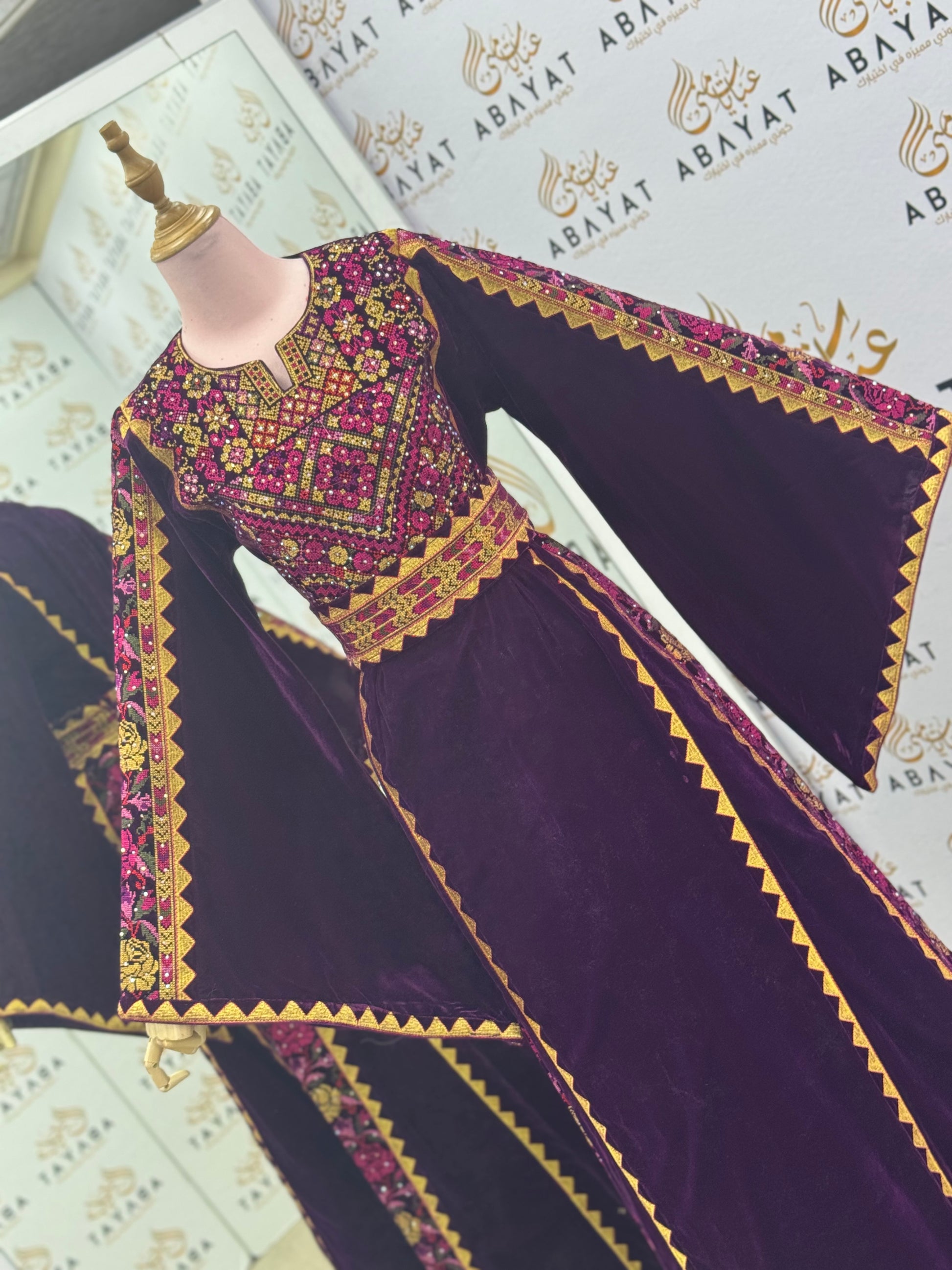 Palestinian Embroidered Thobe – Regal Plum Velvet Edition