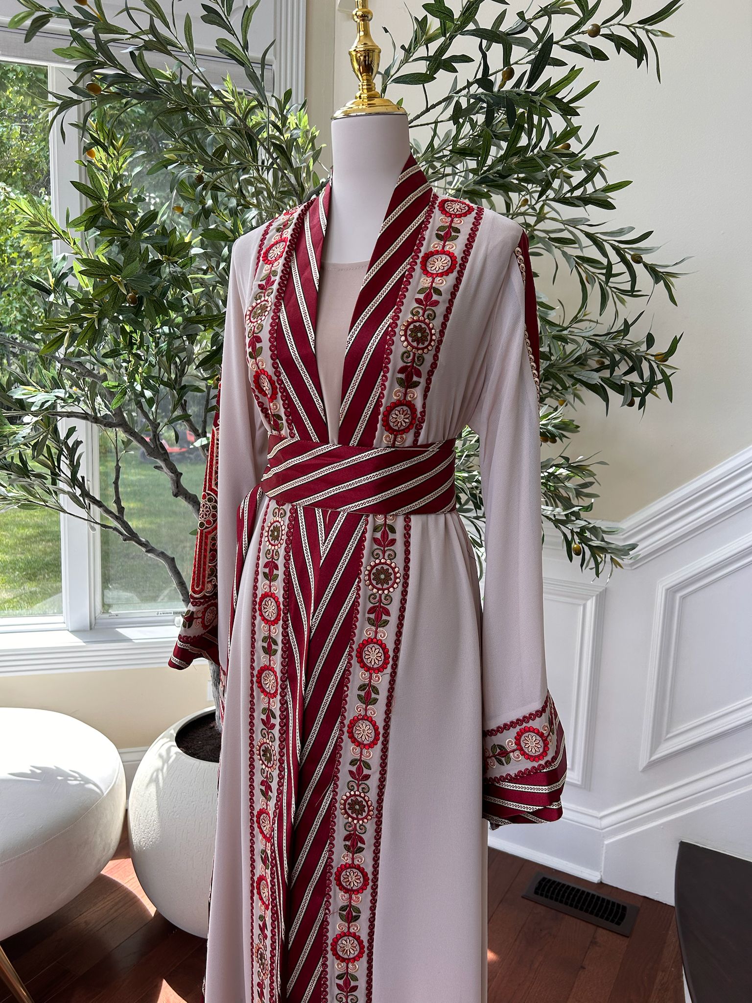 Cream Tatreez Two Piece Thobe