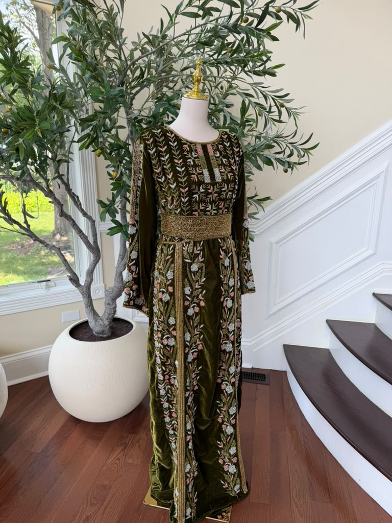 Velvet Olive Green Beaded Stone Thobe
