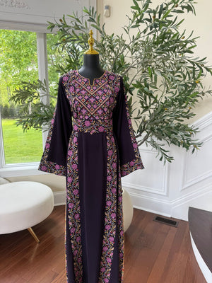 Elegant Purple Tatreez Thobe