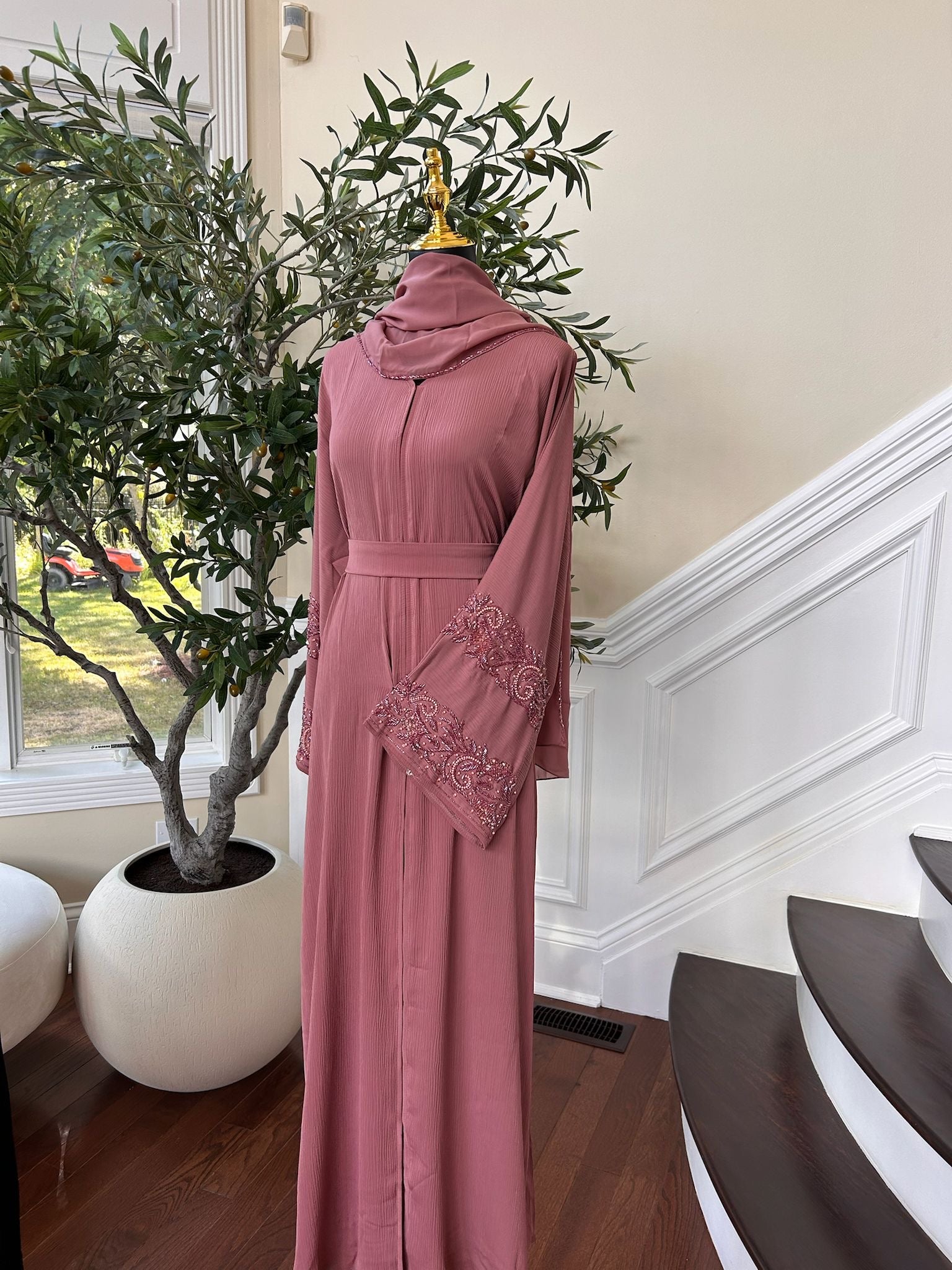 Pink Floral Sleeve Abaya