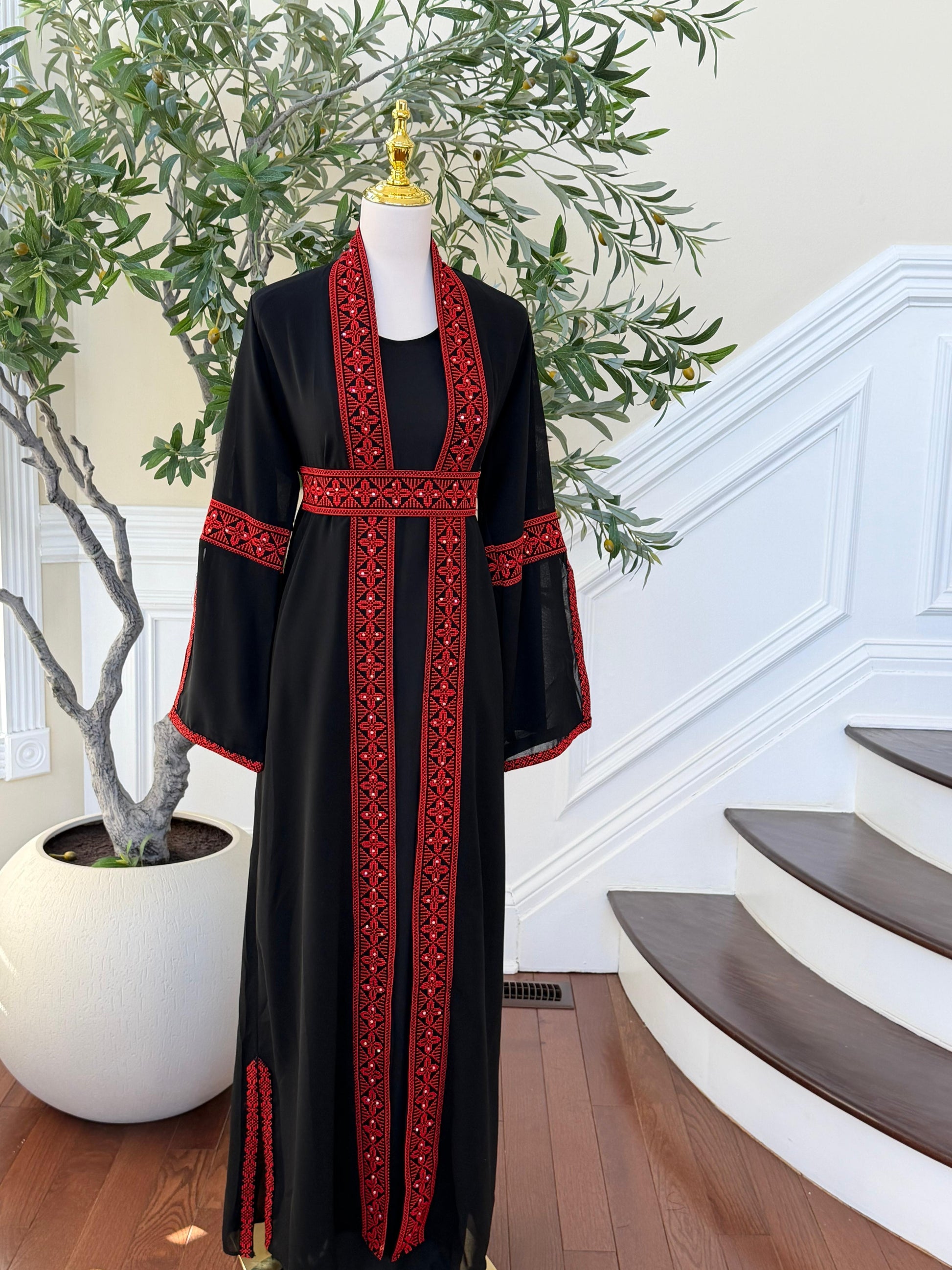 Red Embroidery Tatreez Black Two Piece Thobe