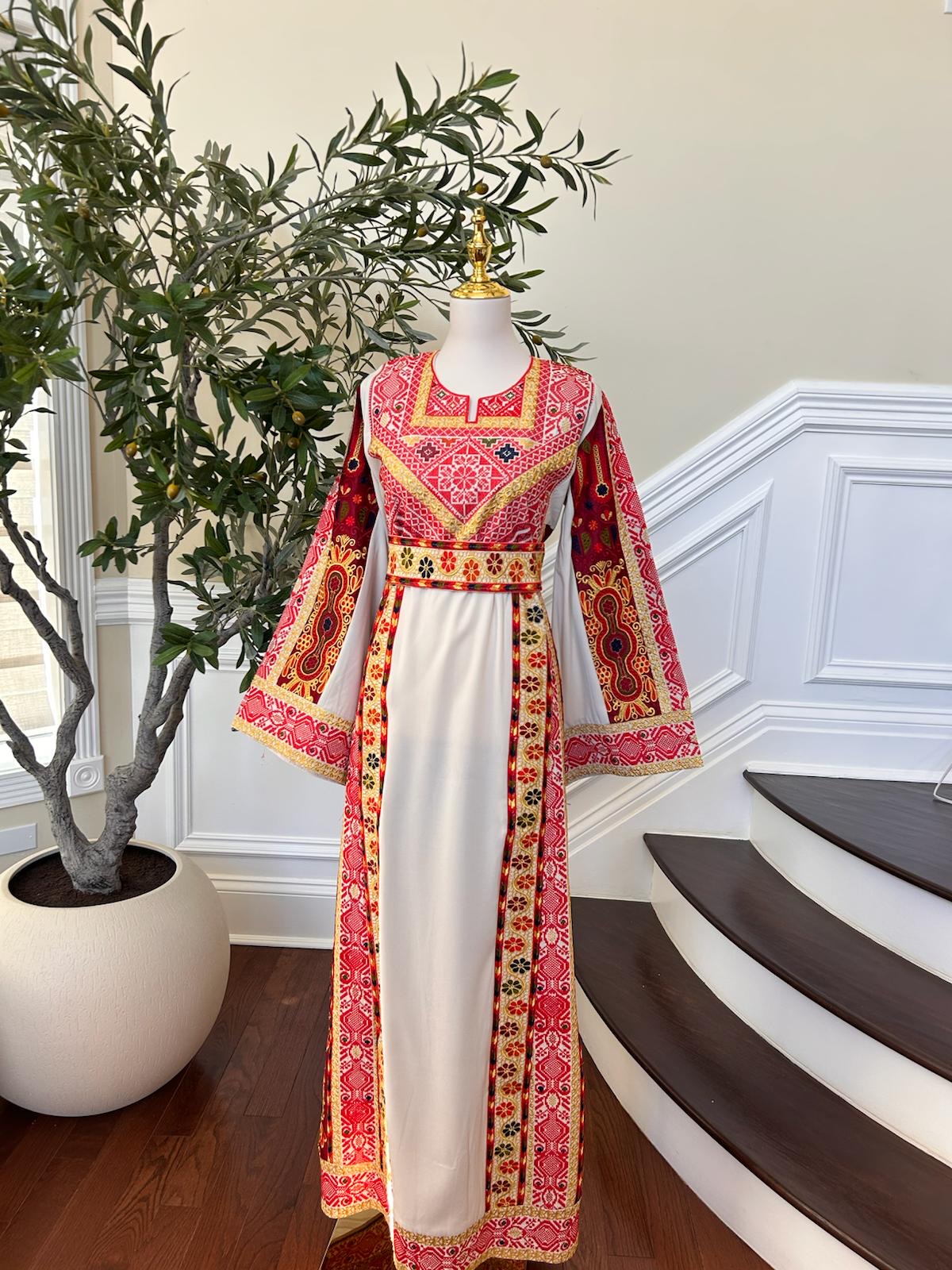 Cream Embroidery Tatreez Thobe