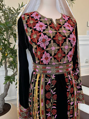 Black Velvet Stone Thobe