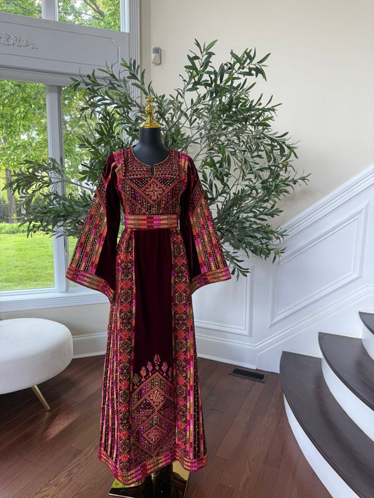 Velvet Purple Tatreez Thobe /A
