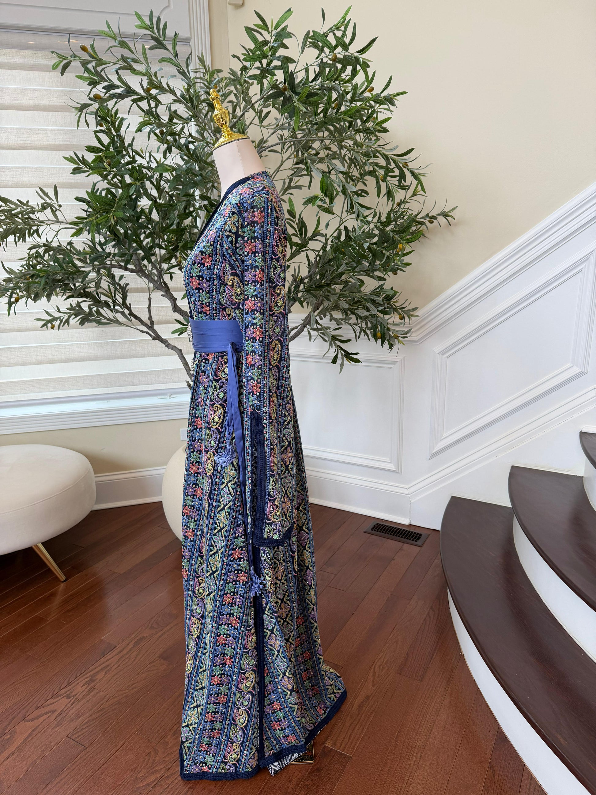 Navy Blue Embroidery Detail Kuftan