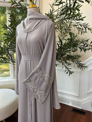 Grey Charming Design Abaya