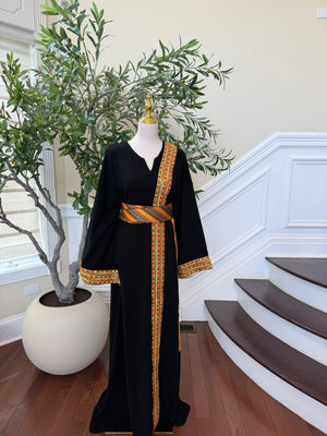 Black Sabal Kharaz Embroidery Thobe