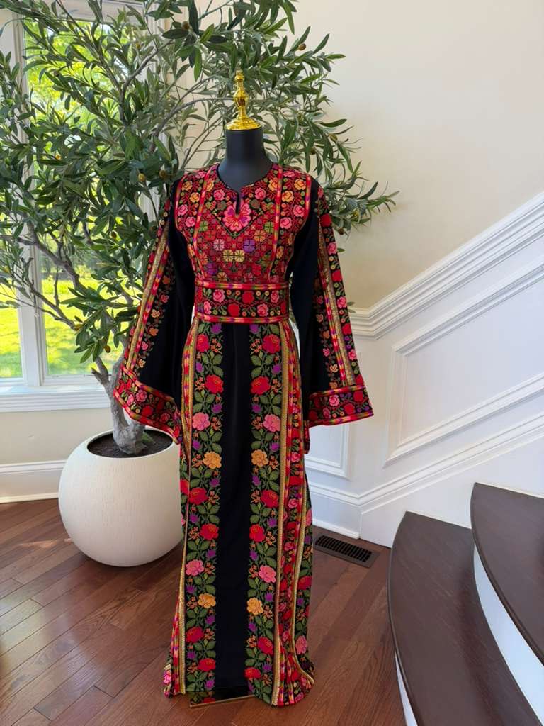 Black Embroidery Tatreez Sabal Kharaz Thobe