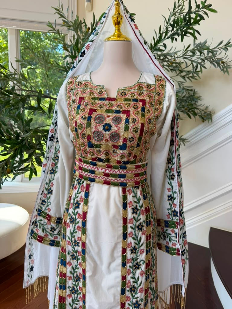 White Beaded Embroidery Thobe