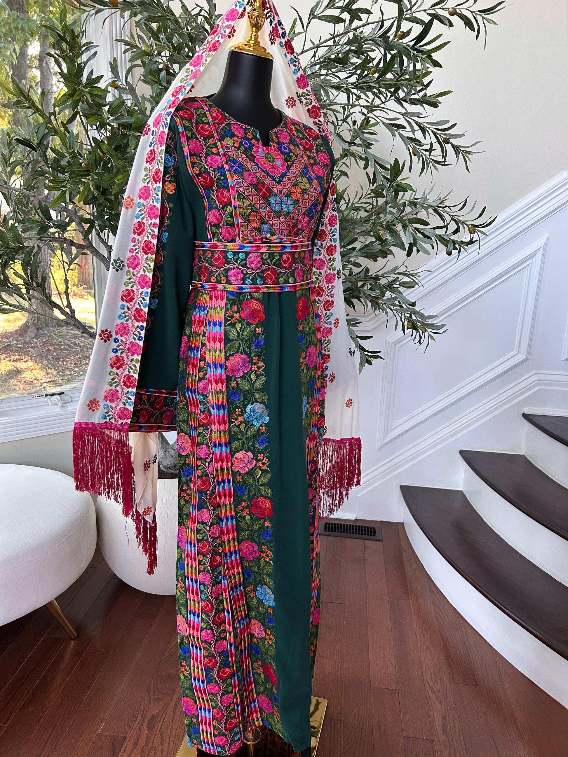 Green Floral Embroidered Tatreez Thobe
