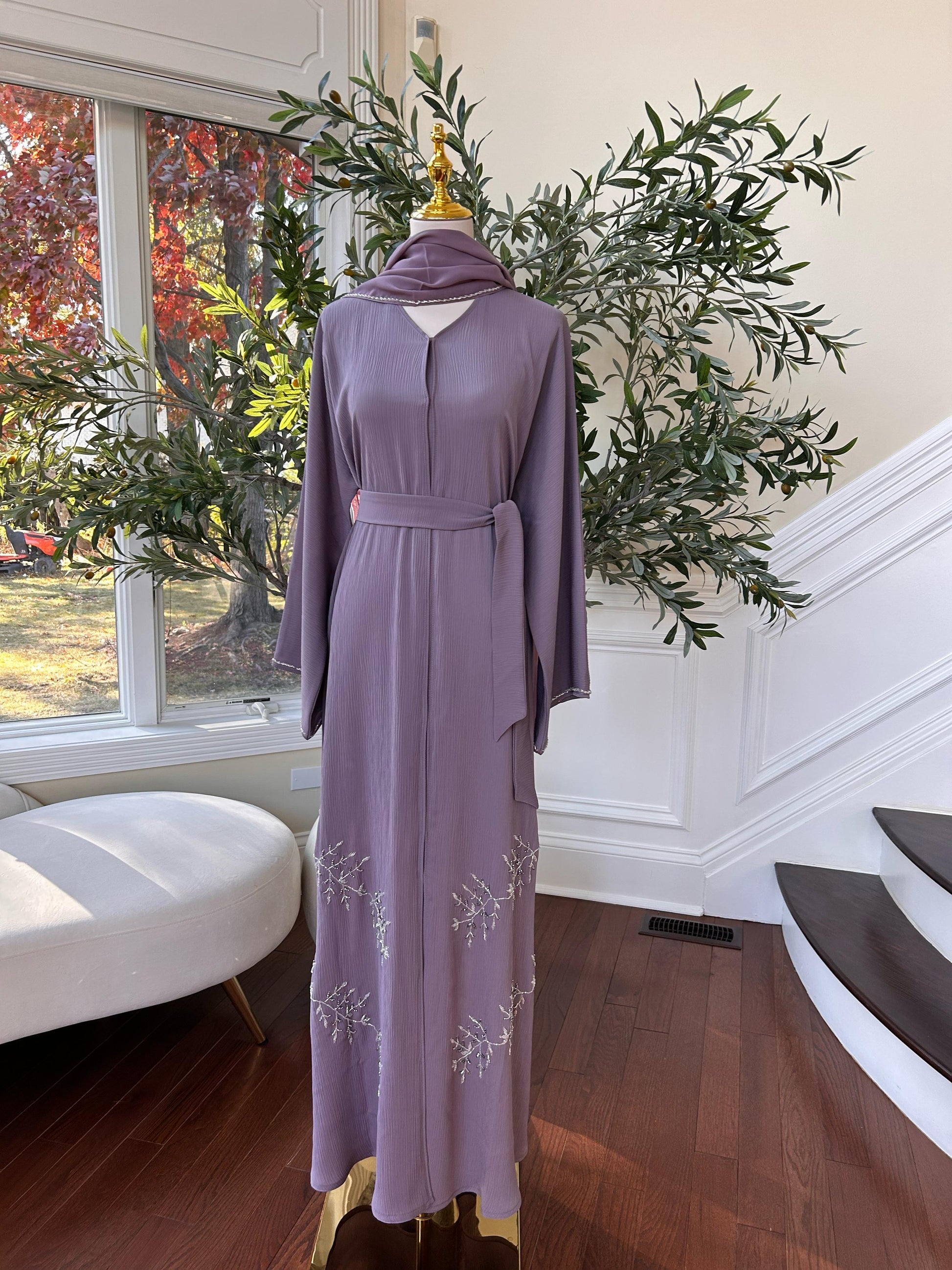 Lavender Charm Luxe Abaya