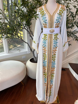 White Royale Beaded Embellished Kuftan