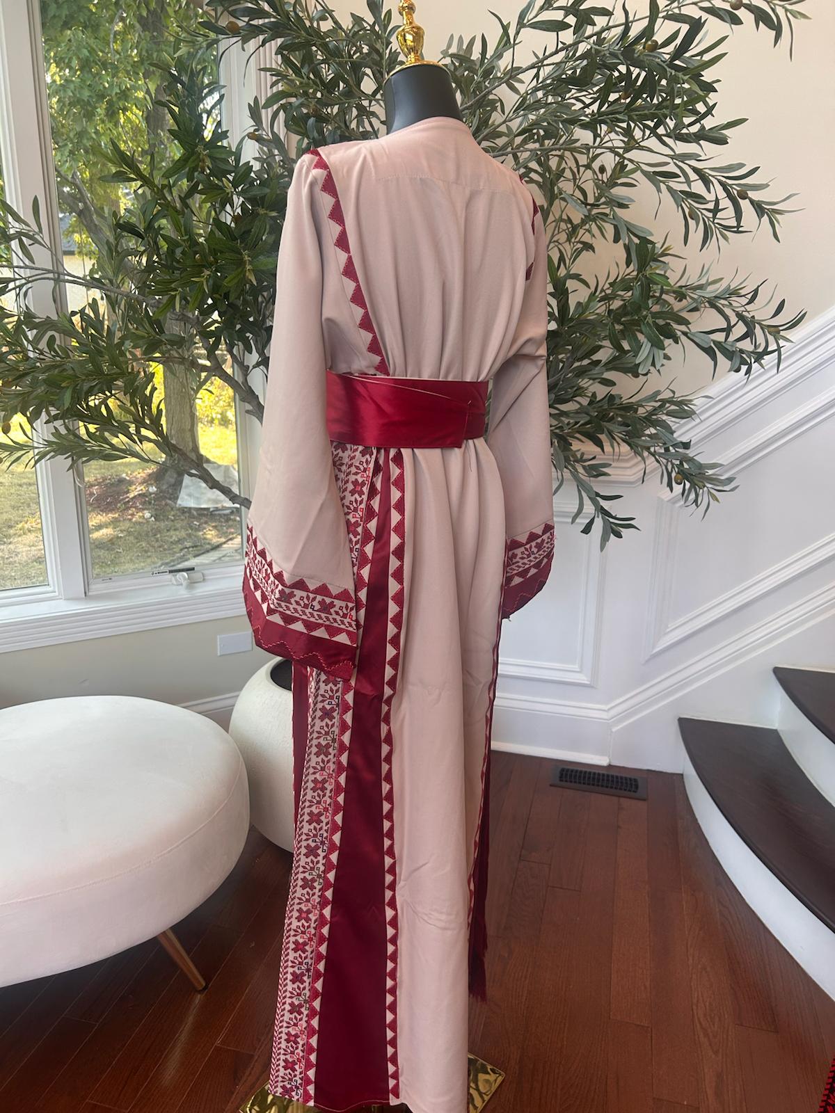 Cream Embroidery Red Detail Tatreez Thobe