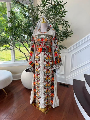 White Beaded Elegance Thobe