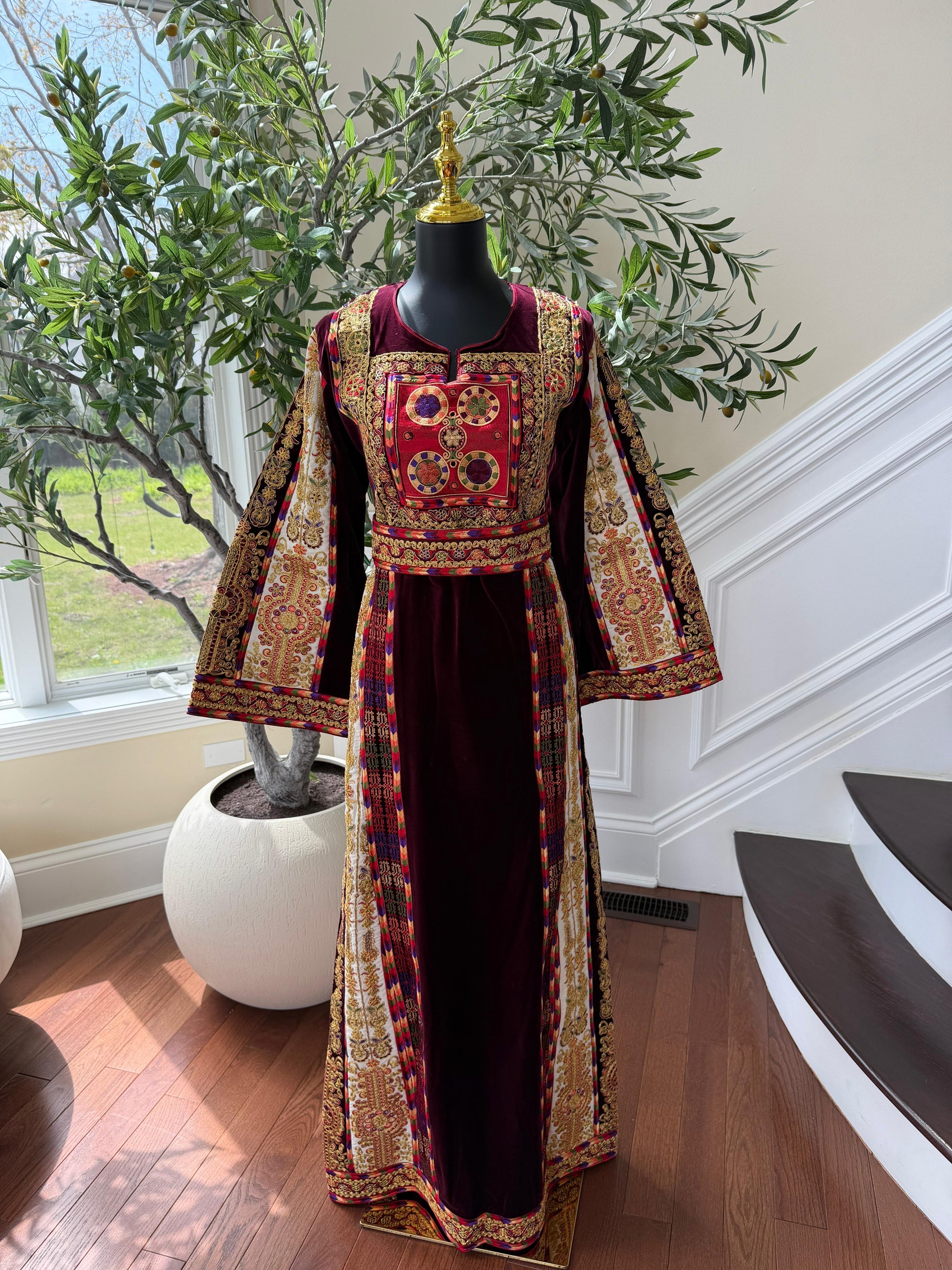 Velvet Maroon Embroidered Tatreez Thobe