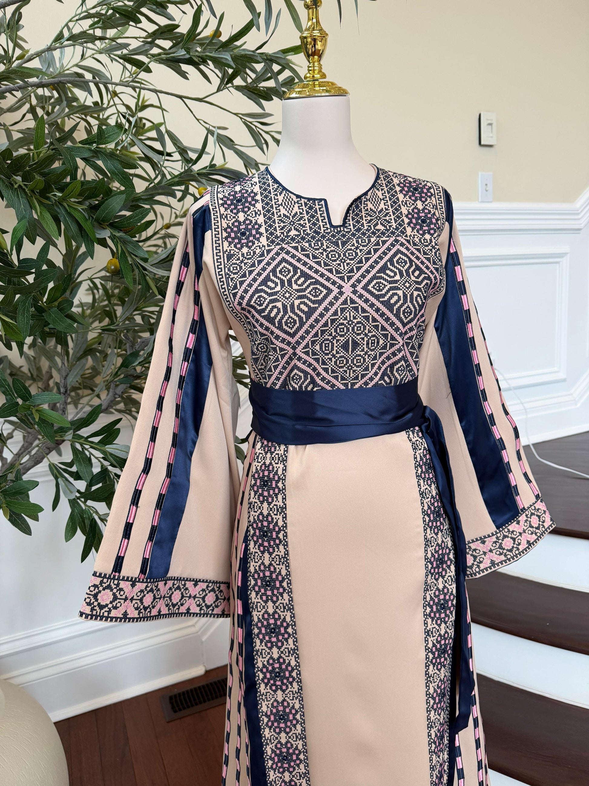 Royal Blue Embroidery Tan Thobe