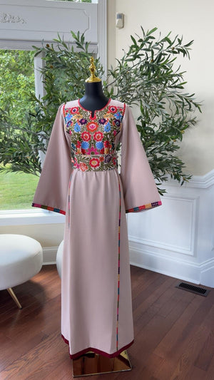 Cream Floral Embroidery Thobe