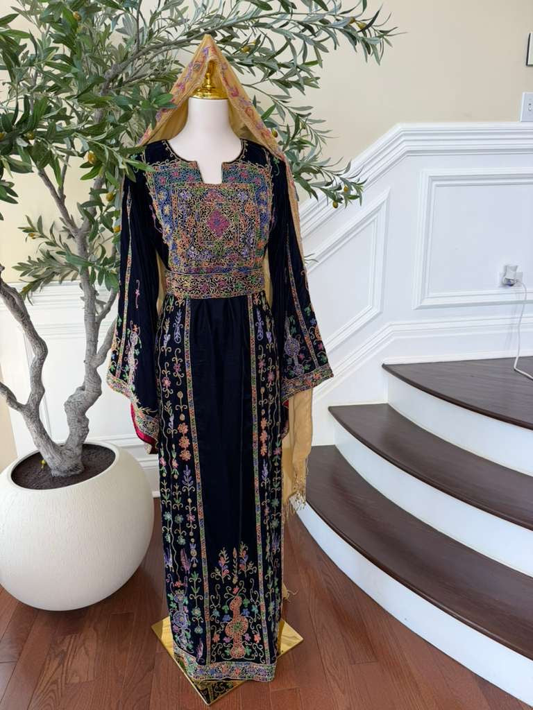 Navy Blue Beaded Elegance Stone Thobe