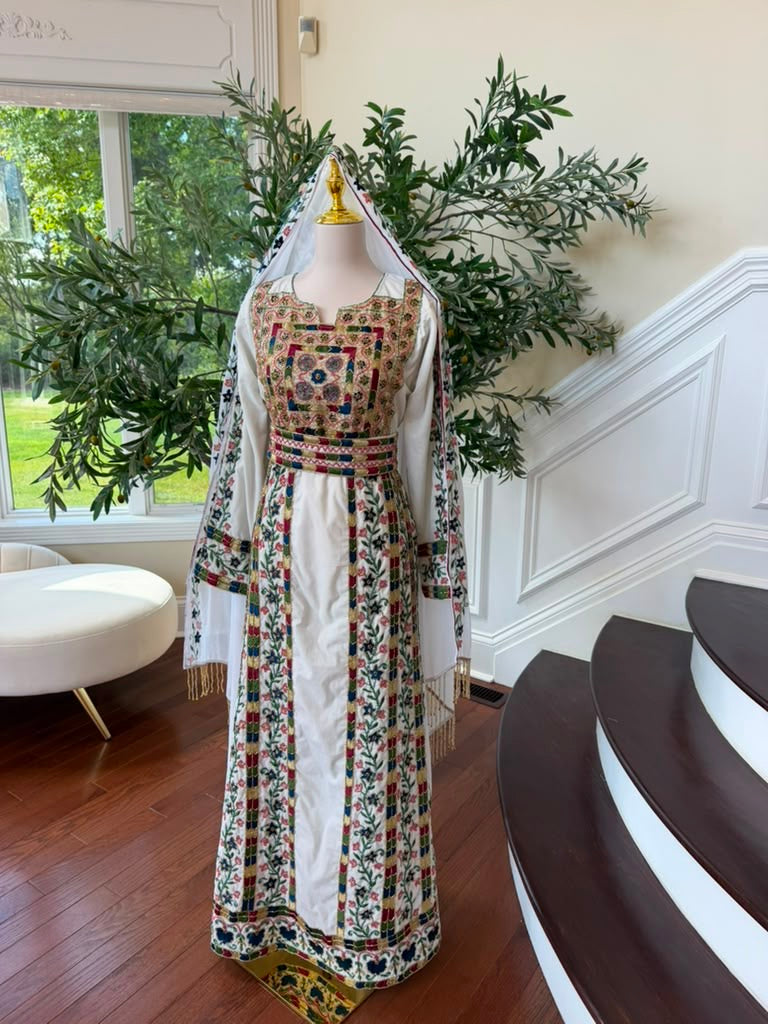 White Beaded Embroidery Thobe