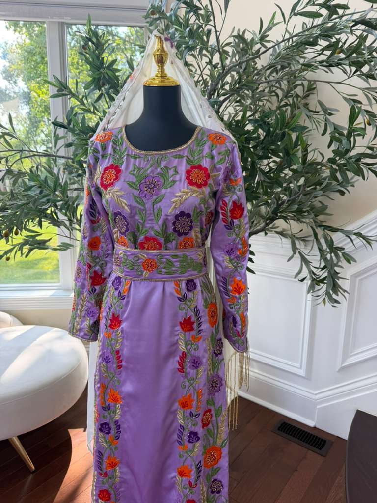 Lavender Floral Beaded Stone Thobe