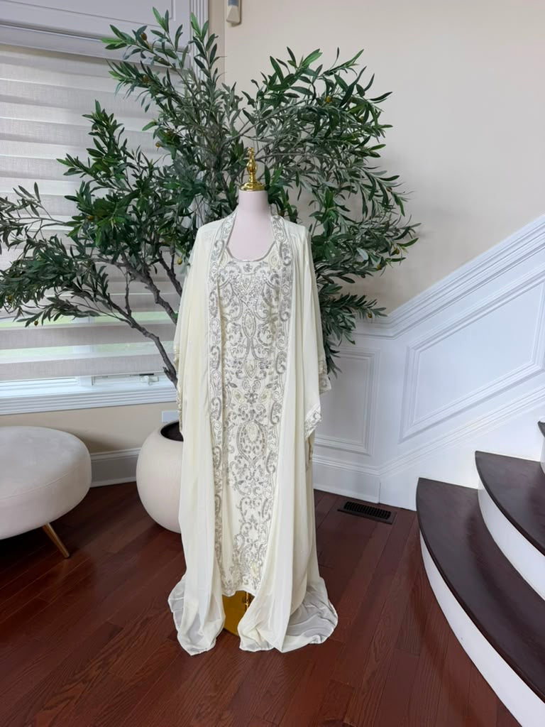 Royale Off White Elegance Beaded Kuftan