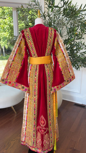 Burgundy Malaka Velvet Thobe